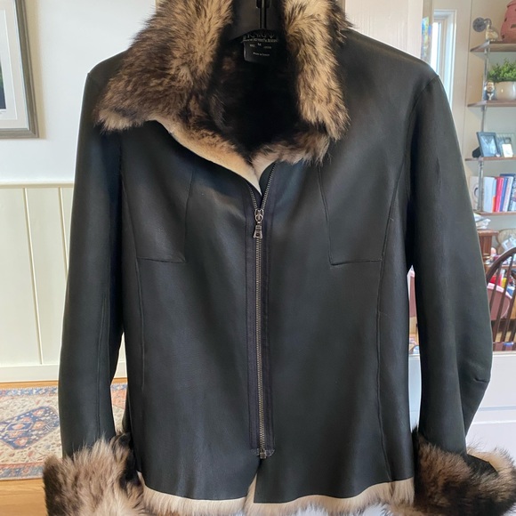 Butter soft sheepskin jacket with fur inside. - Picture 7 of 10